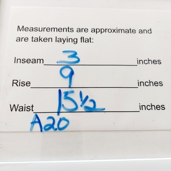 Old Navy Semi-Fitted Stretch Cuffed Sz 4 Jean Shor - Picture 4 of 8